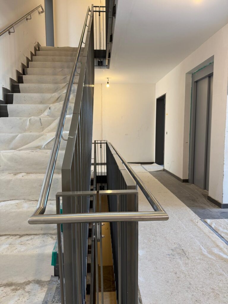 hafner-metalldesign-balkonanlage16